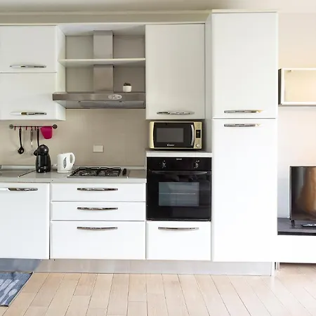 아파트 Beautiful Oasi *